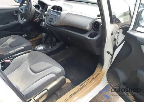 2013 Honda Fit from USA, damaged, VIN JHMGE8H3XDC017839